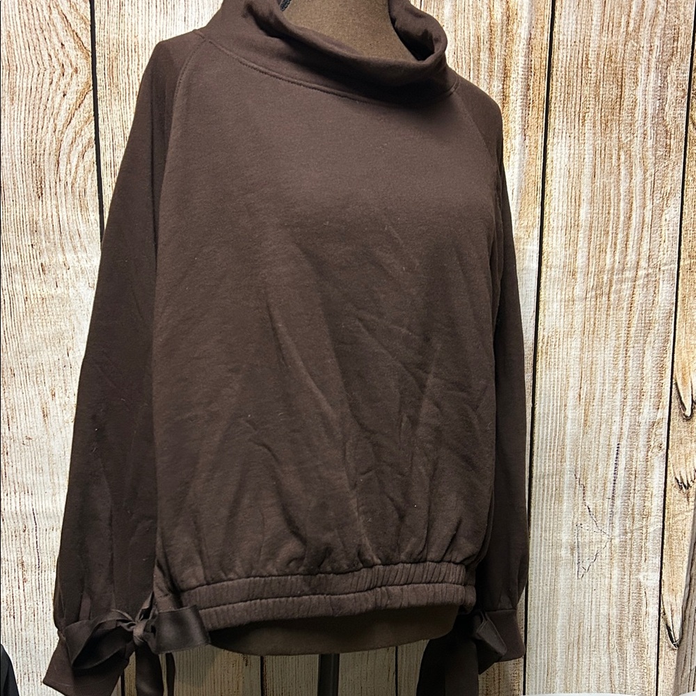 New LOFT Chocolate Brown Sweatshirt w/ ribbons 🖤